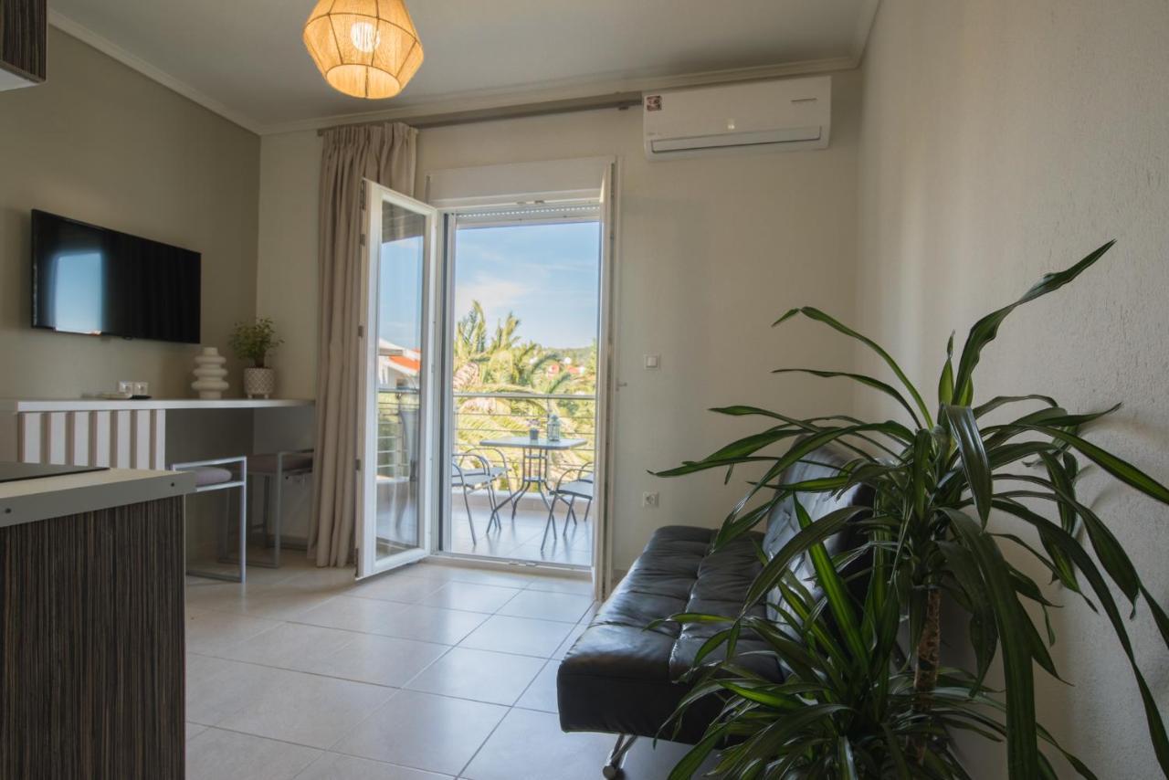 Vertigo Seaside Apartments Nikiti  Luaran gambar