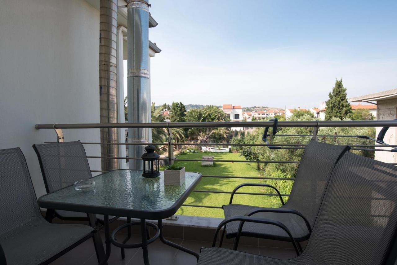 Vertigo Seaside Apartments Nikiti  Luaran gambar