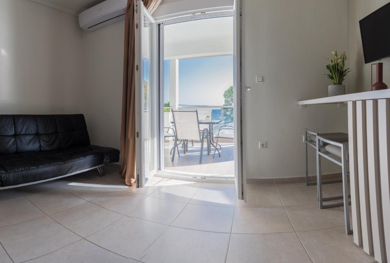 Vertigo Seaside Apartments Nikiti  Luaran gambar