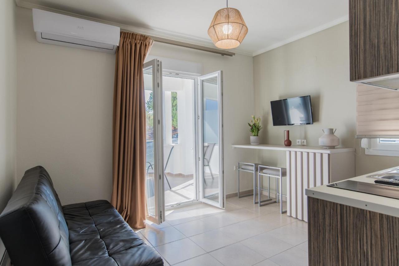 Vertigo Seaside Apartments Nikiti  Luaran gambar